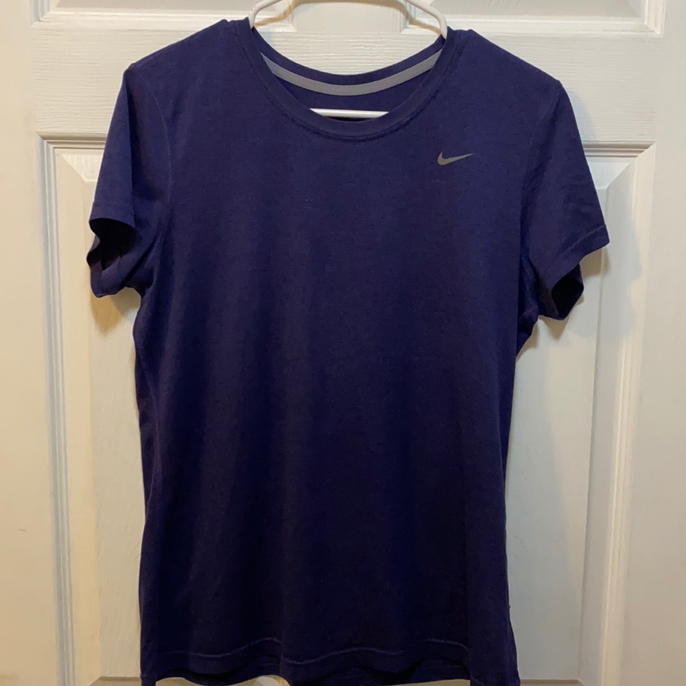 Nike Women’s Dri Fit Shirt